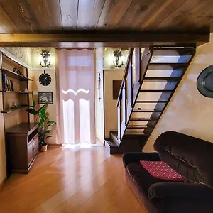 Cozy Classical In The Center Bari